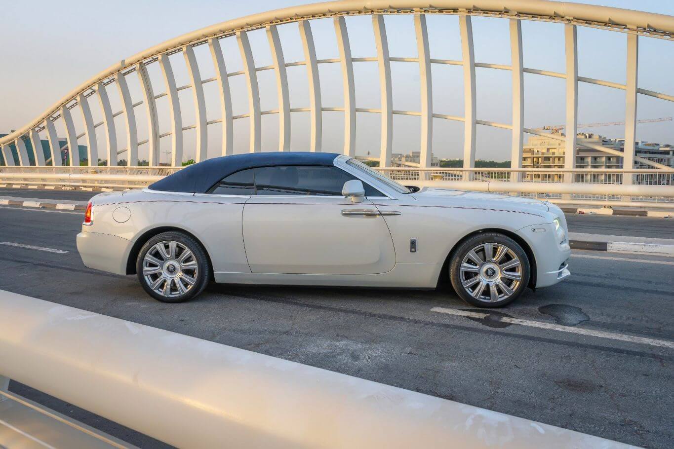 Rolls Royce Dawn White